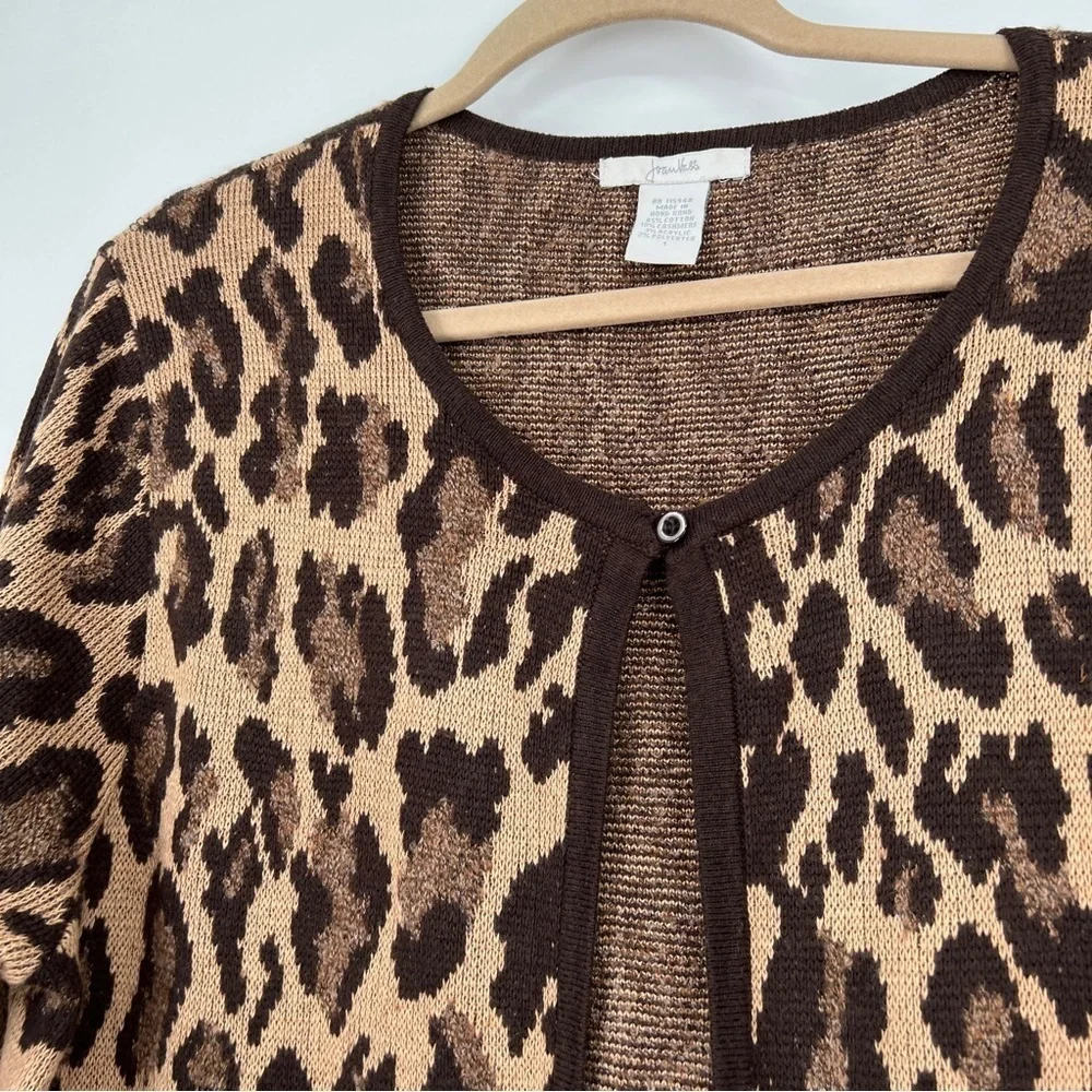 Joan Vass Leopard Animal Print Long Sleeves Single Button Roundneck Cardigan - Picture 7 of 10